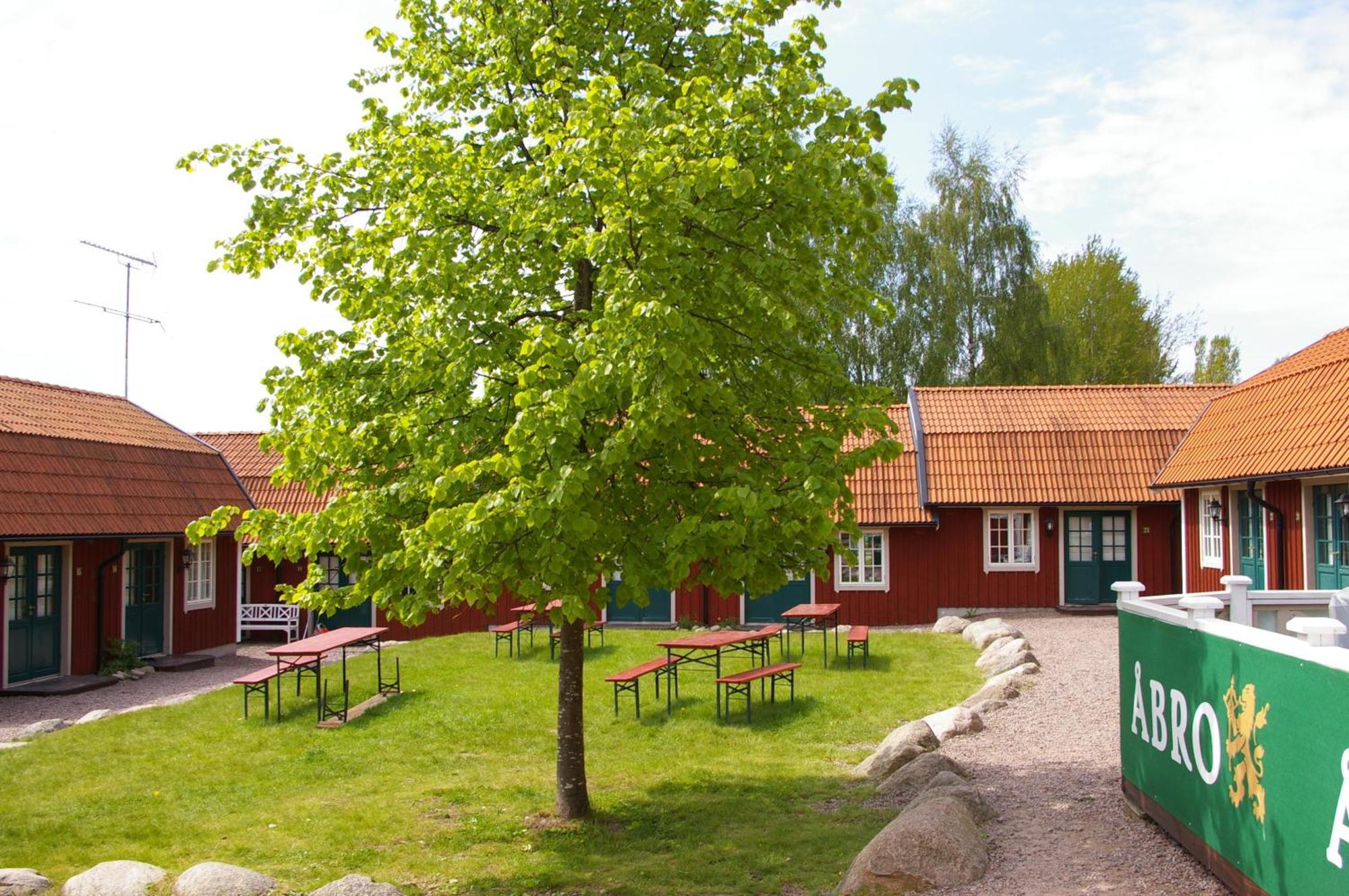 Oxgarden Hotel Vimmerby Ngoại thất bức ảnh